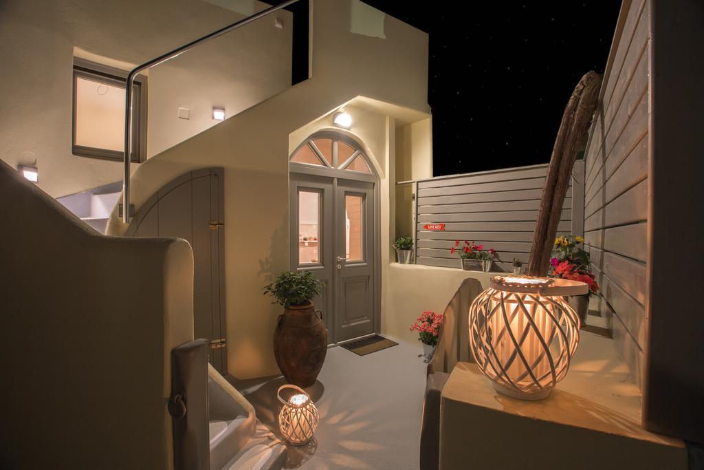 Love Nest With Hot Tub, Hammam & Outdoor Cinema Akrotiri  Ngoại thất bức ảnh